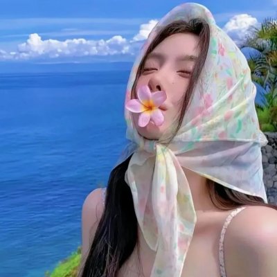 带子狼 在那双小手中封面
